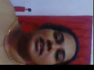 Tamil unsatisfied koduperenaine võttes seks chennai gigolo http://contactindians.in