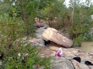 आउटडोर पब्लिक फक्किंग स्टेपमोंम पास नदी बेंक: एचडी x गाली दिया वीडियो 7b