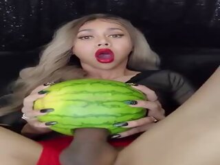 Longmint destroy a watermelon s ji monsterdick