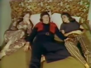 Strangers When We Mate 1973, Free Vintage Orgy xxx film vid 23