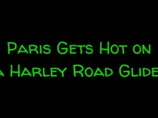 Paris gets superb on a Harley Road Glide, HD dirty film 0e