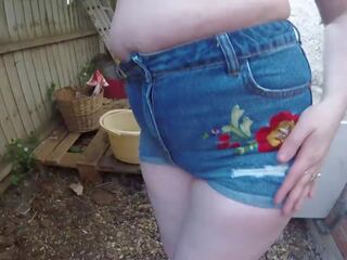 Tart in Denim Shorts Outdoors Getting Wet Clothes: xxx video 00